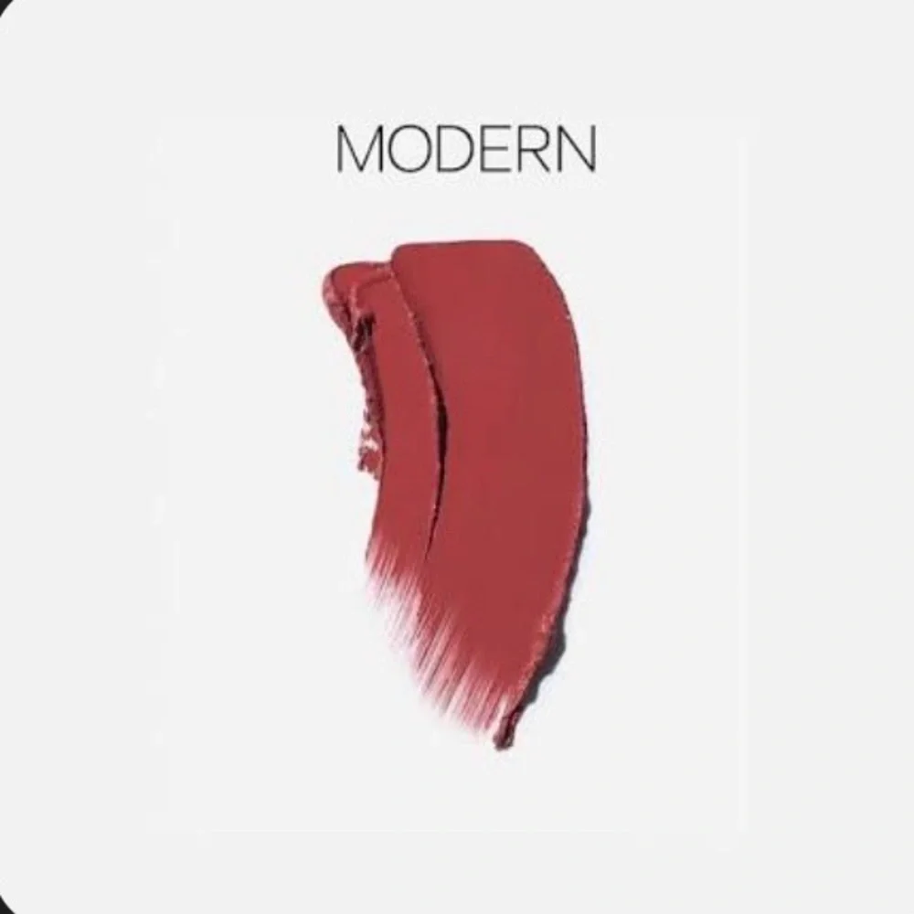 Saie MODERN Lip Blur Matte Blurring Lipstick — Peachy Nude